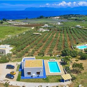 3 bedroom villa with pool, Scopello, sleeps 6